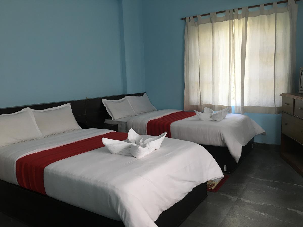 Hotel Pokhara International Bagian luar foto
